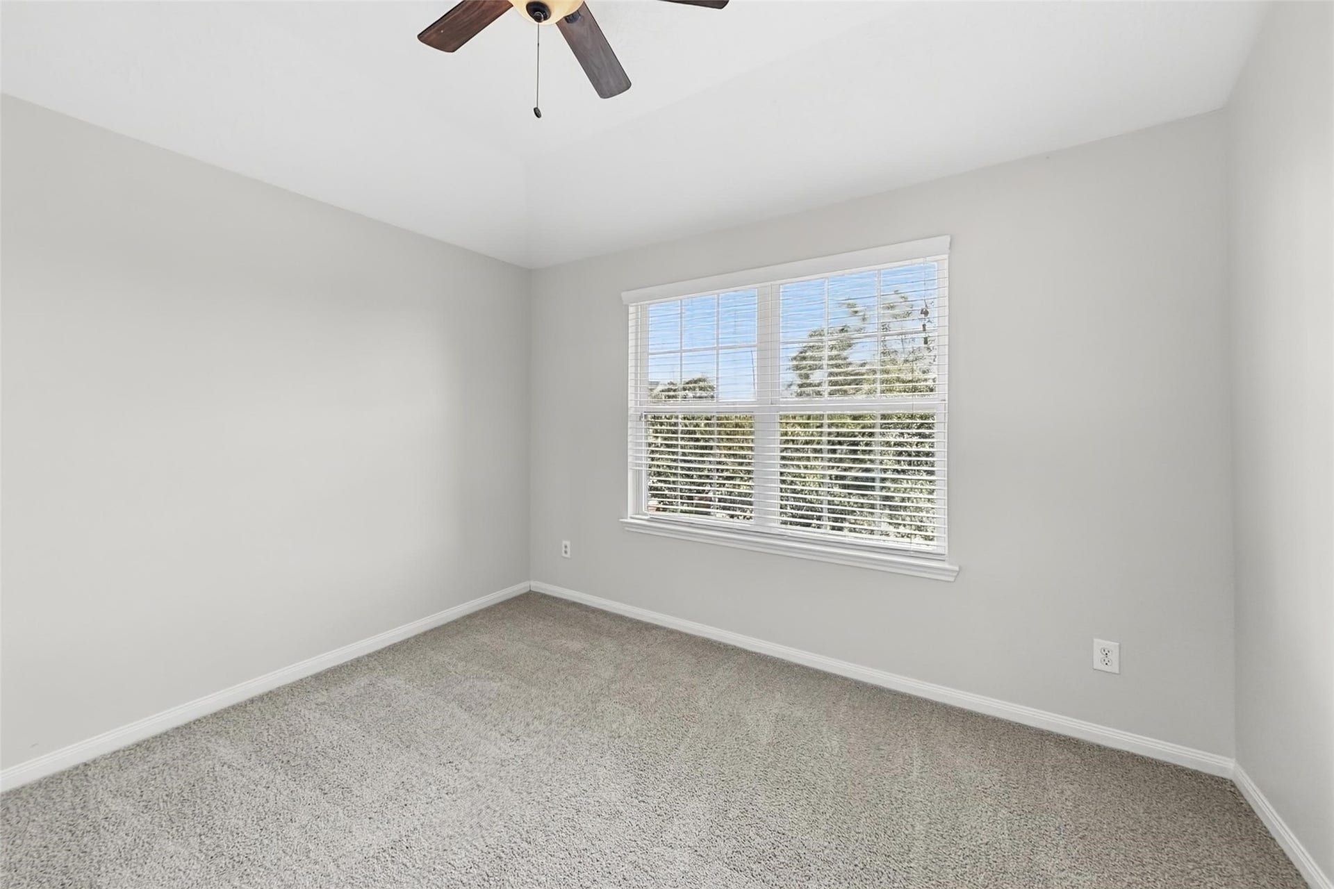 802 Glen Abbey Drive, Katy, TX 77494 802 Glen Abbey Drive, Katy, TX 77494