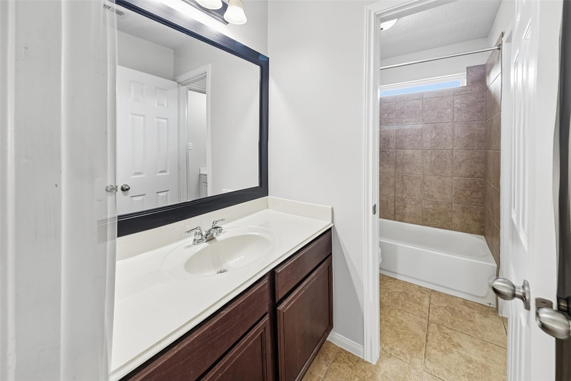 802 Glen Abbey Drive, Katy, TX 77494 802 Glen Abbey Drive, Katy, TX 77494