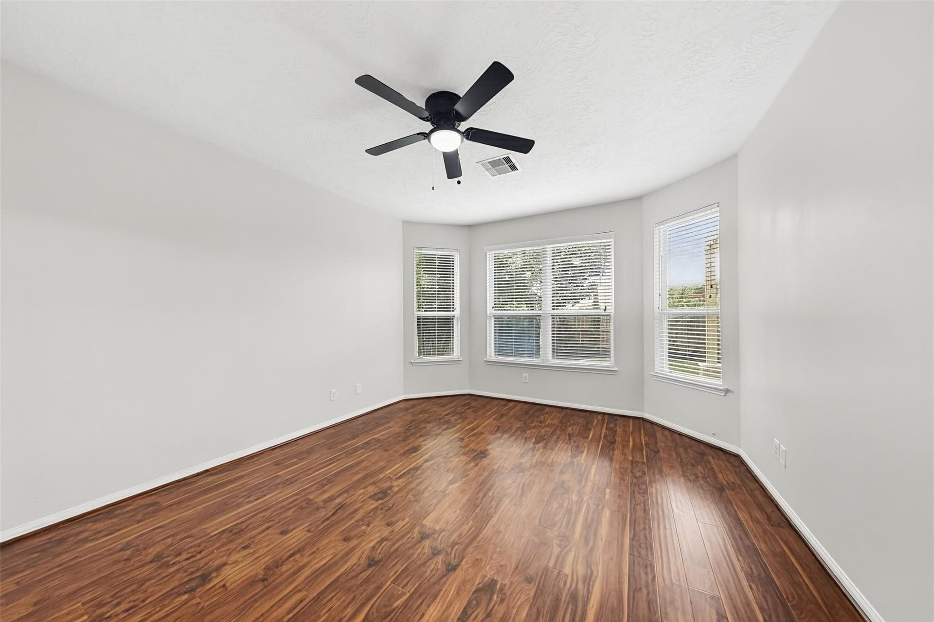 802 Glen Abbey Drive, Katy, TX 77494 802 Glen Abbey Drive, Katy, TX 77494