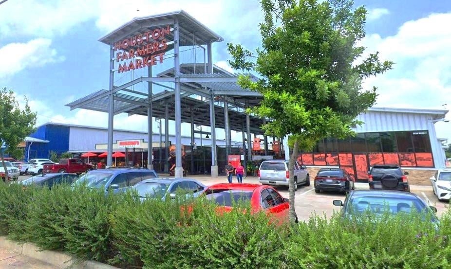 5610 Patrick Street, #A, Houston, TX 77076 Short drive to Houston Farmer's Market!
