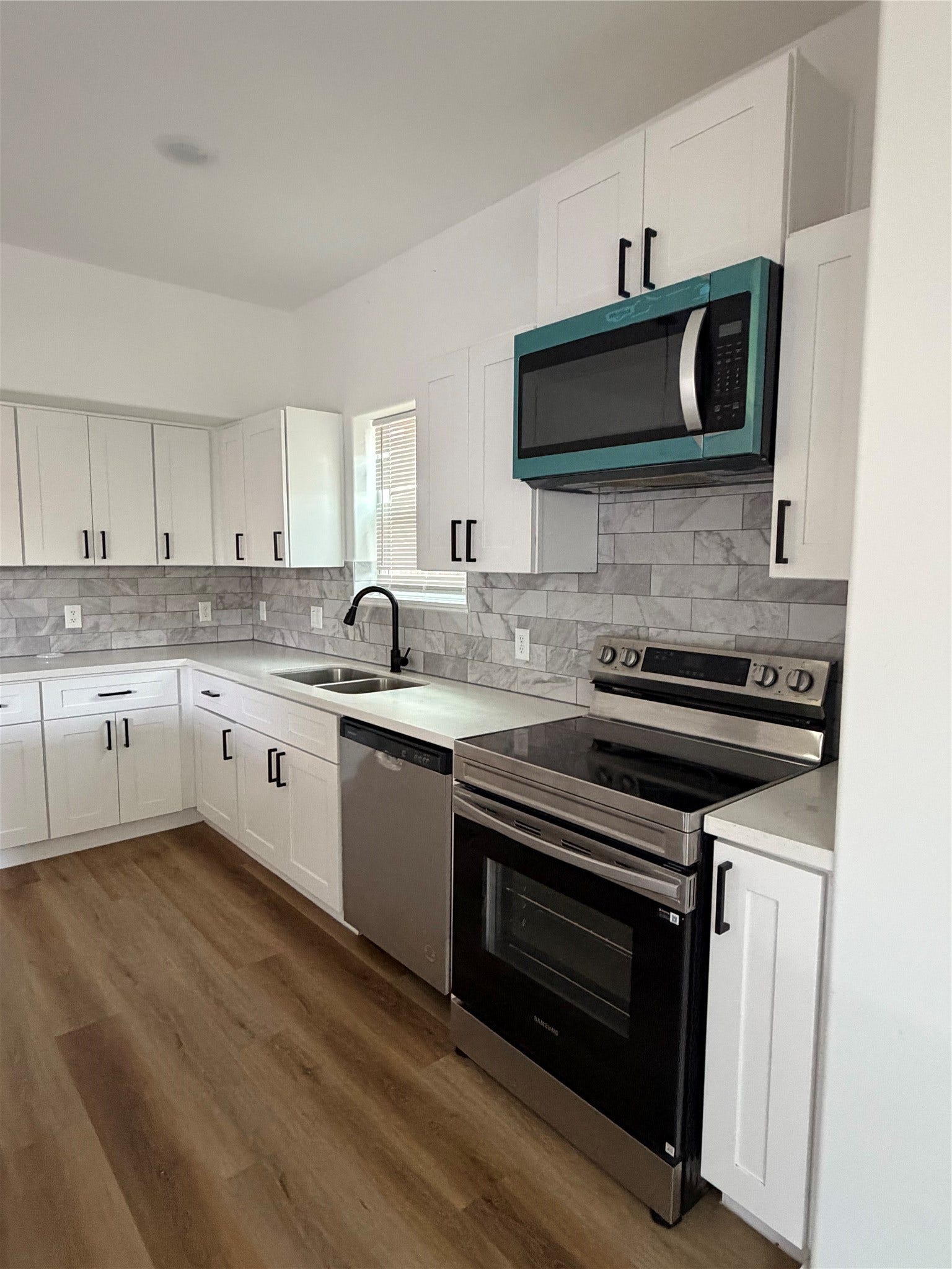 8019 Birmingham Street, #B, Houston, TX 77028 8019 Birmingham Street, #B, Houston, TX 77028