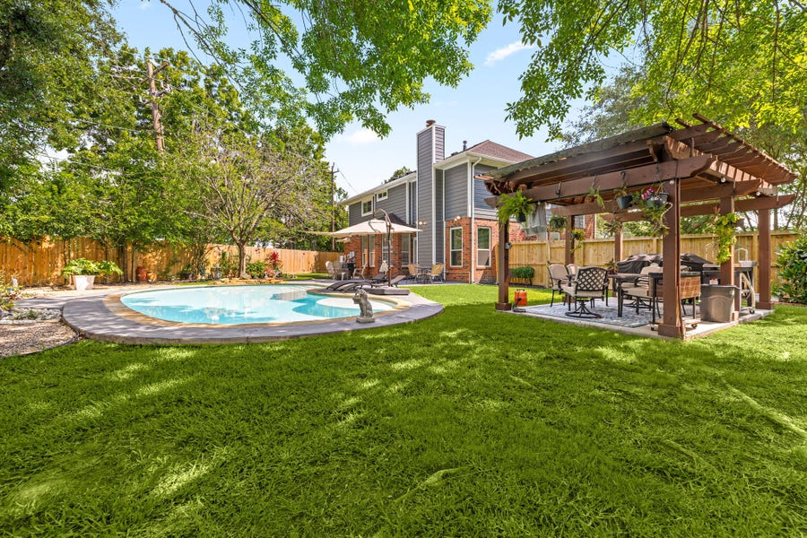 Property photo for 4602 Ten Sleep Lane, Friendswood, TX