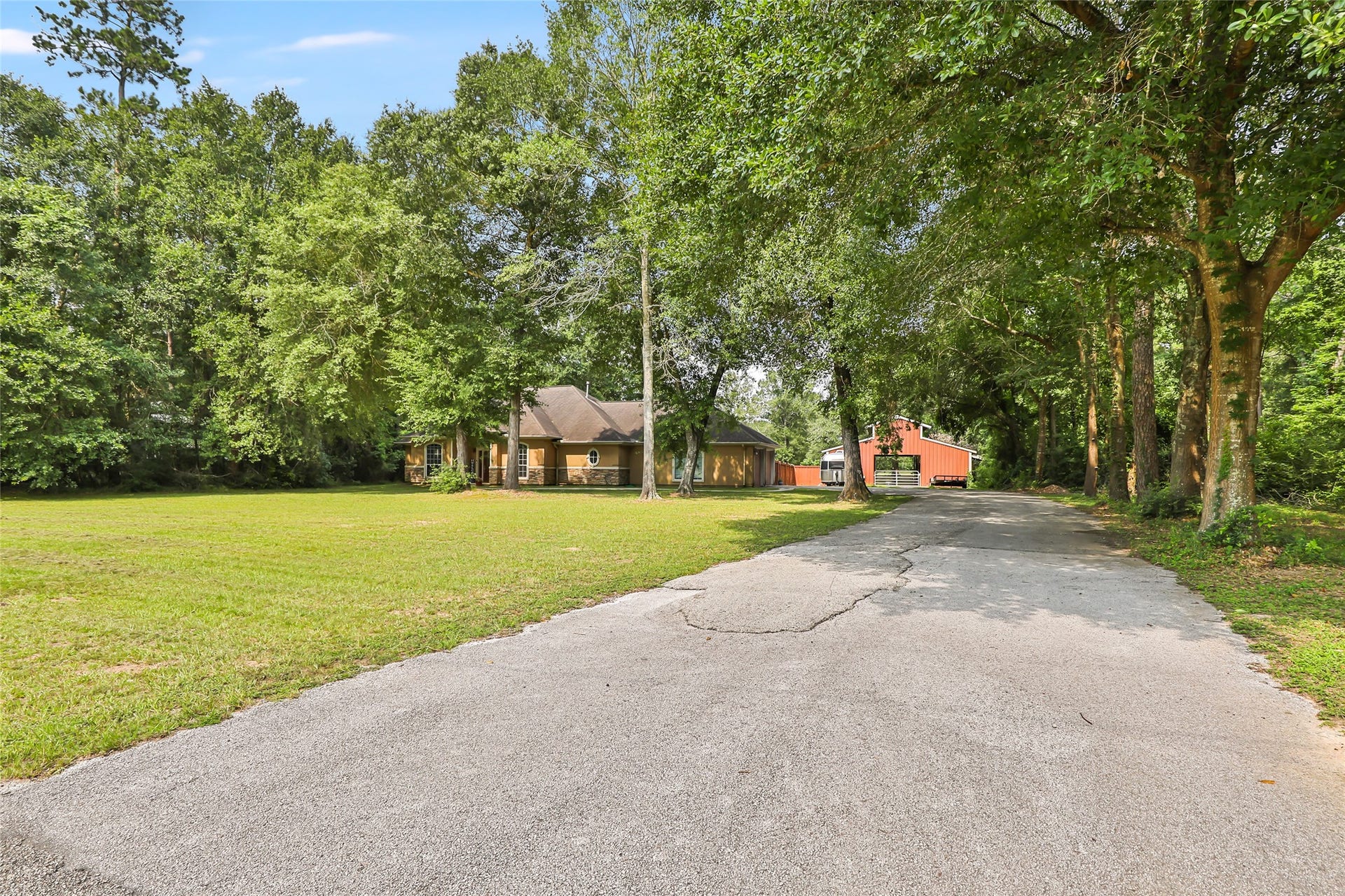 17207 Horseshoe Way, New Caney, TX 77357 17207 Horseshoe Way, New Caney, TX 77357