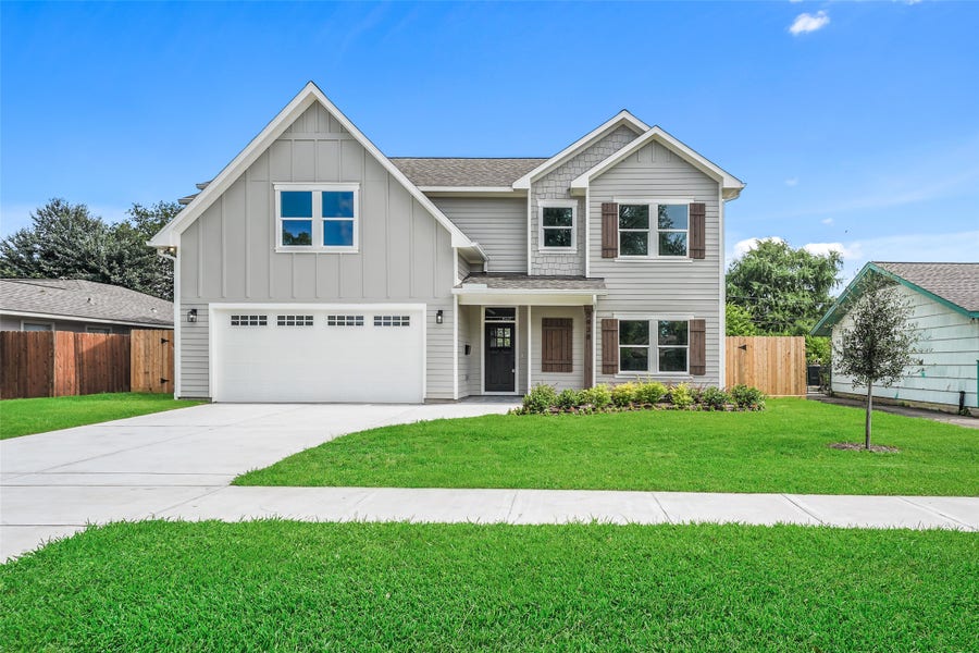 Property photo for 7938 Turquoise Lane, Houston, TX