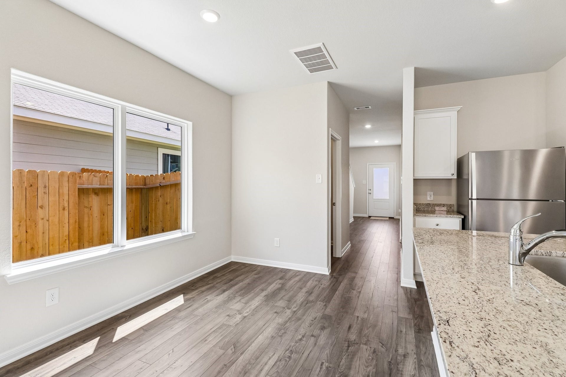 5910 Peony Place, Magnolia, TX 77354 5910 Peony Place, Magnolia, TX 77354