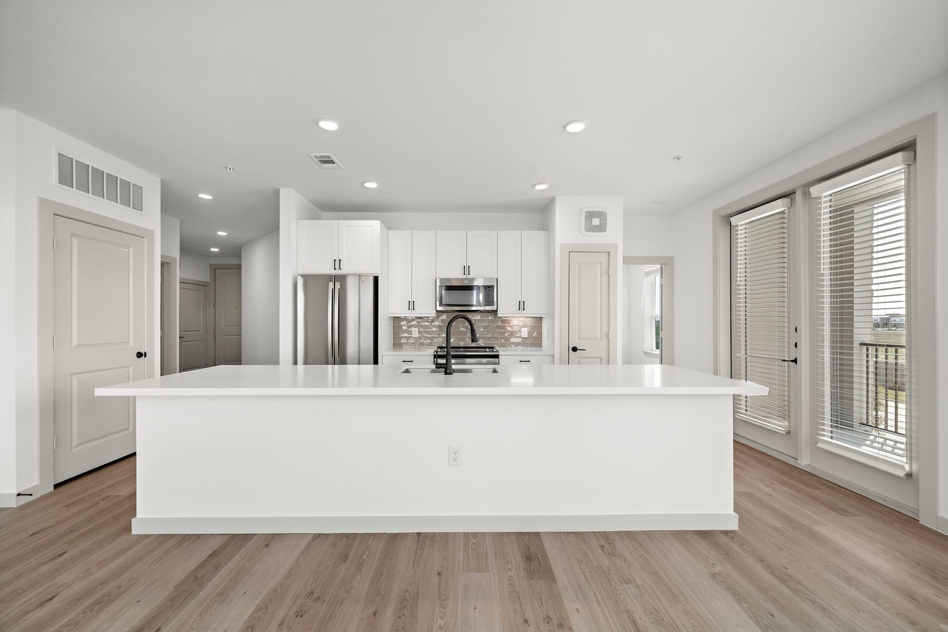 29655 Jordan Ranch Boulevard, #C1, Brookshire, TX 77423 VACANT UNIT SHOWN - LAYOUT MAY DIFFER