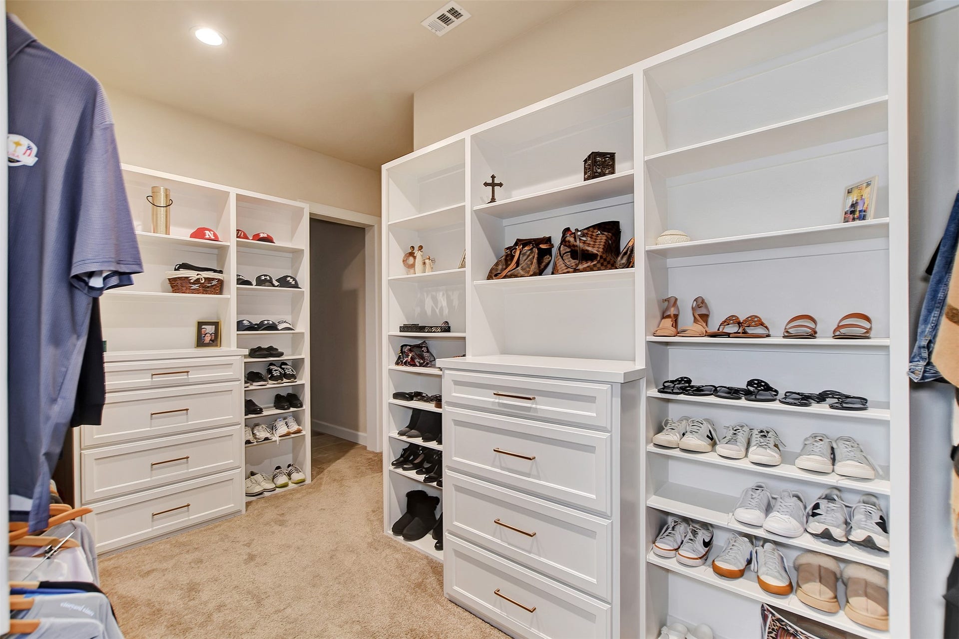 1746 Spring View, Friendswood, TX 77546 1746 Spring View, Friendswood, TX 77546