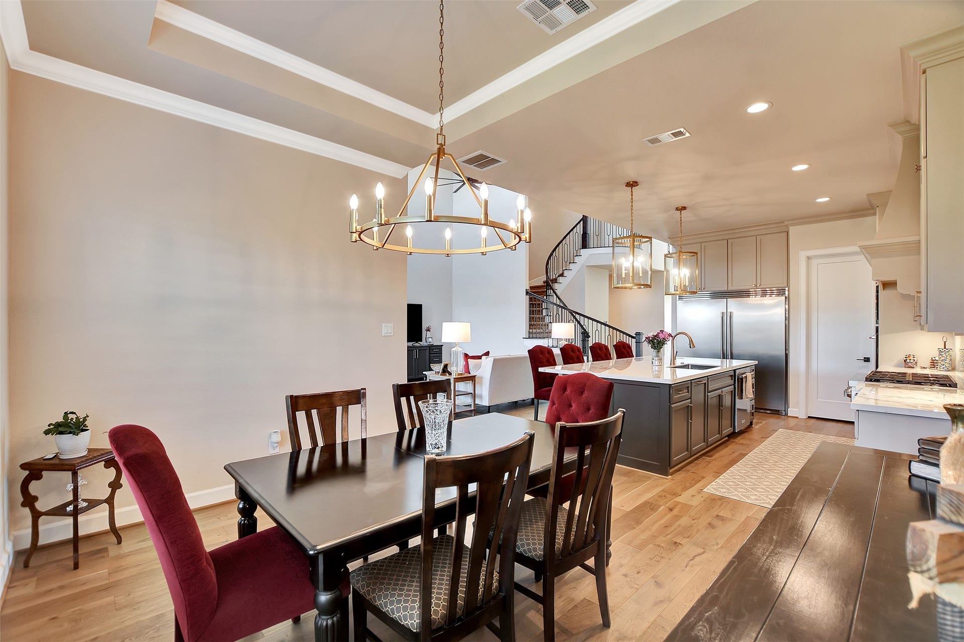 1746 Spring View, Friendswood, TX 77546 1746 Spring View, Friendswood, TX 77546