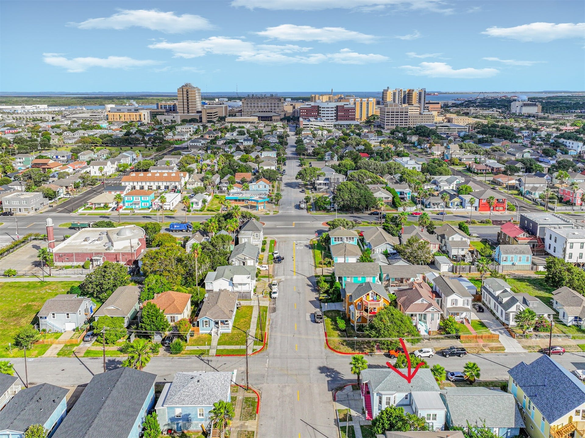 1102 9th Street, Galveston, TX 77550 1102 9th Street, Galveston, TX 77550