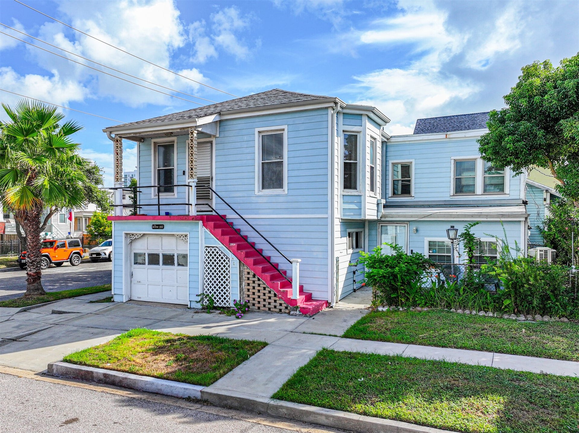 1102 9th Street, Galveston, TX 77550 1102 9th Street, Galveston, TX 77550