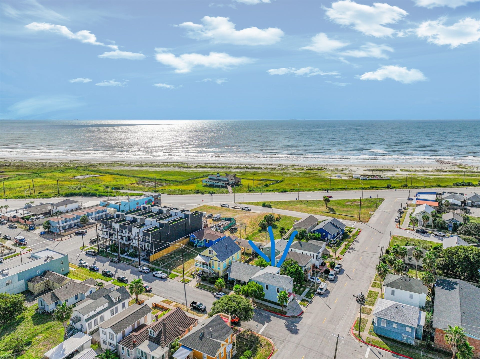 1102 9th Street, Galveston, TX 77550 1102 9th Street, Galveston, TX 77550