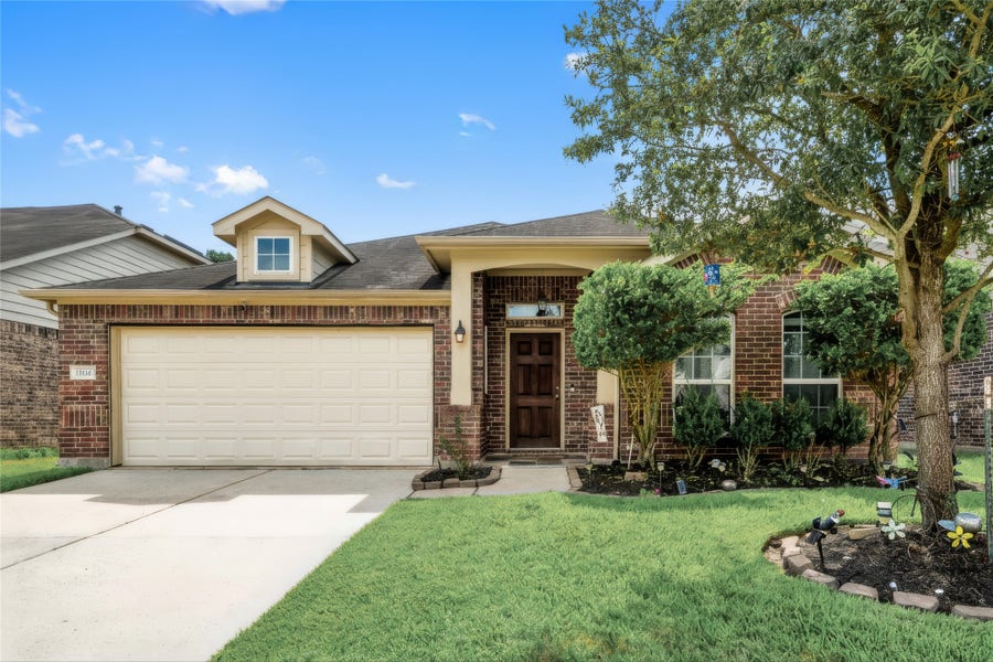 Property photo for 12043 Rockridge Falls Drive, Tomball, TX
