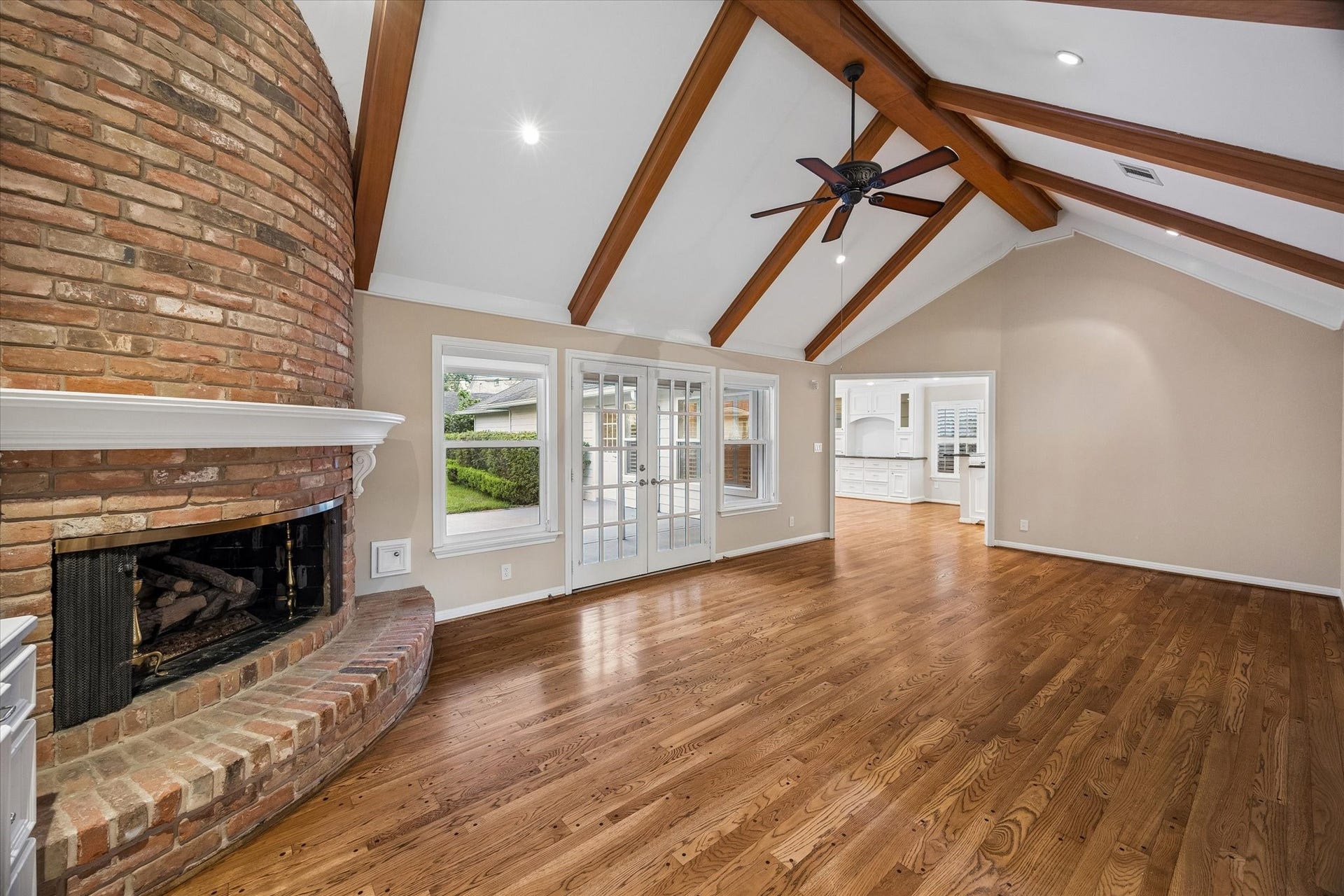 6235 Sugar Hill Drive, Houston, TX 77057 6235 Sugar Hill Drive, Houston, TX 77057
