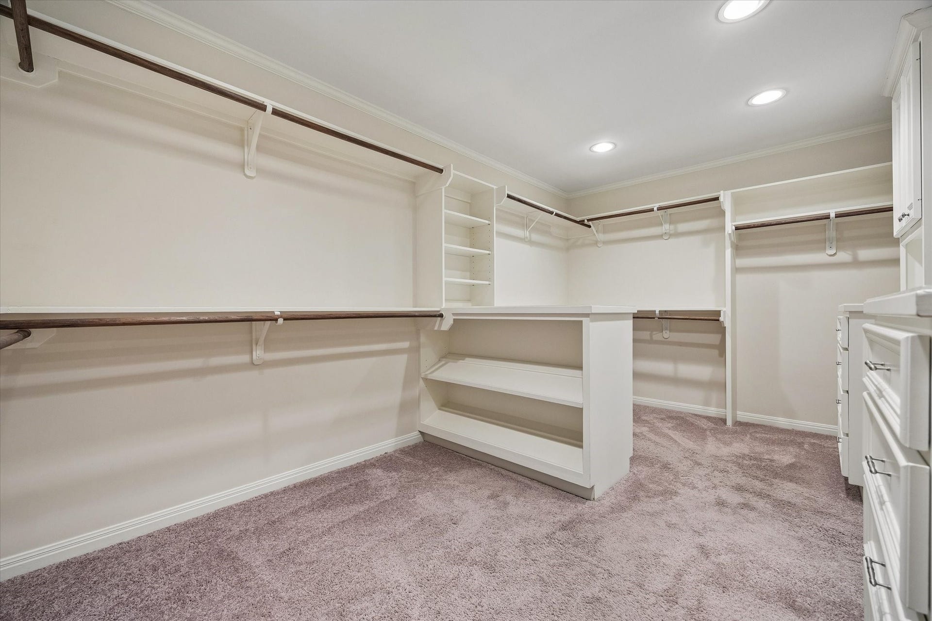 6235 Sugar Hill Drive, Houston, TX 77057 6235 Sugar Hill Drive, Houston, TX 77057
