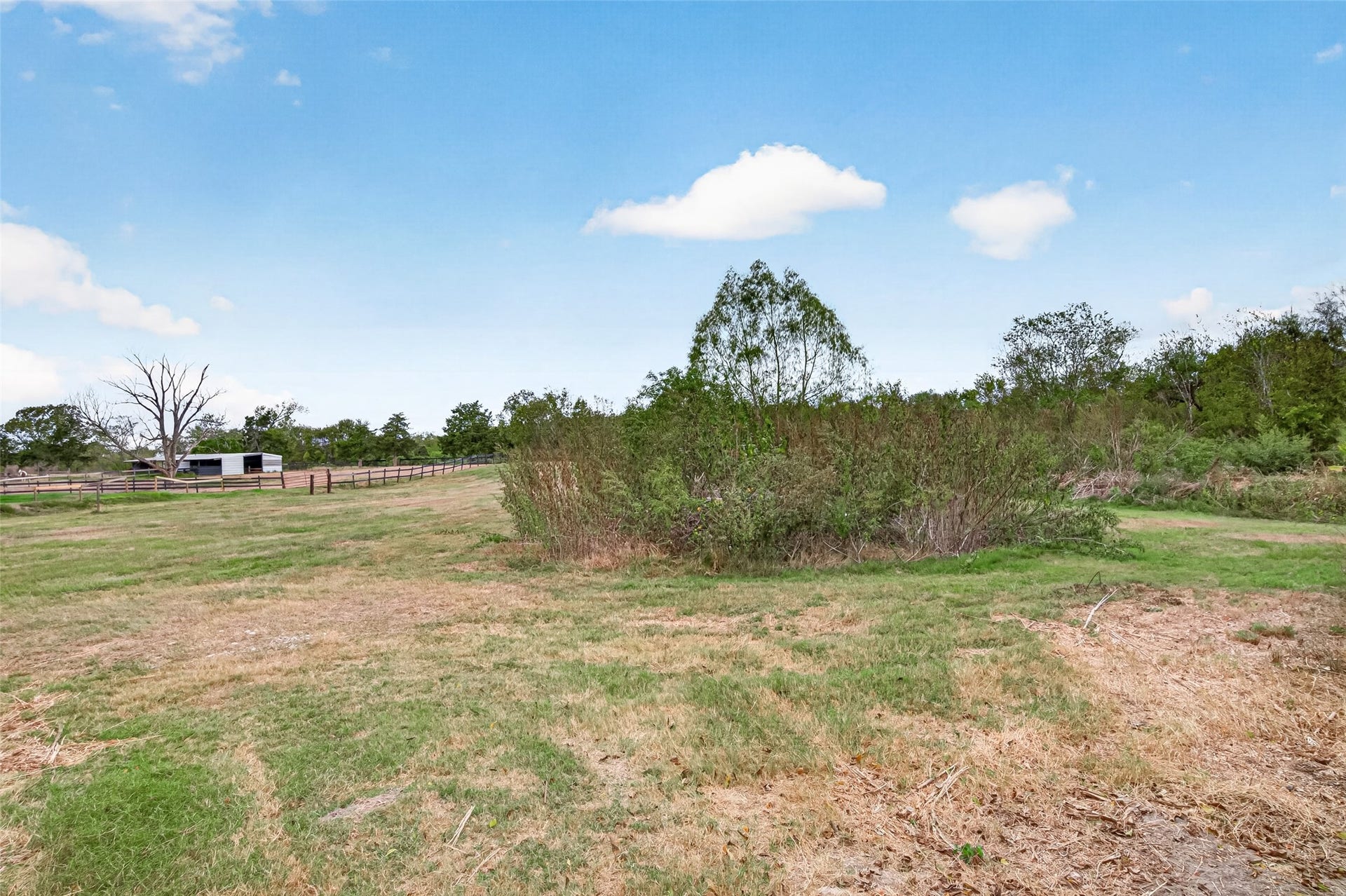 6823 Koeblen Road, Richmond, TX 77469 6823 Koeblen Road, Richmond, TX 77469