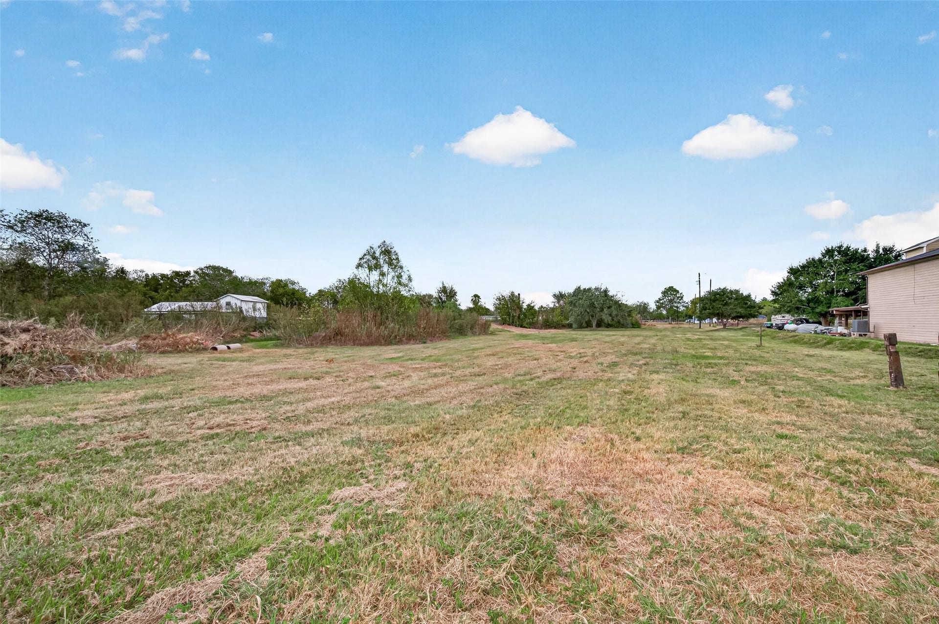 6823 Koeblen Road, Richmond, TX 77469 6823 Koeblen Road, Richmond, TX 77469