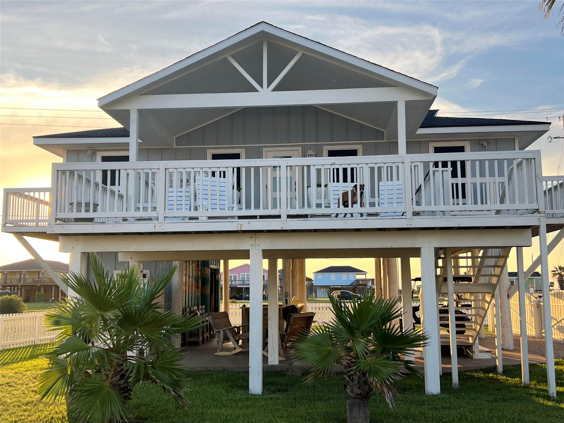 307 Angel Wing Street, Surfside Beach, TX 77541 Welcome to your coastal escape. Where beach days begin just a one minute walk from the sand!