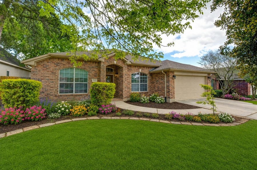Property photo for 233 Lake Estates Drive, Montgomery, TX
