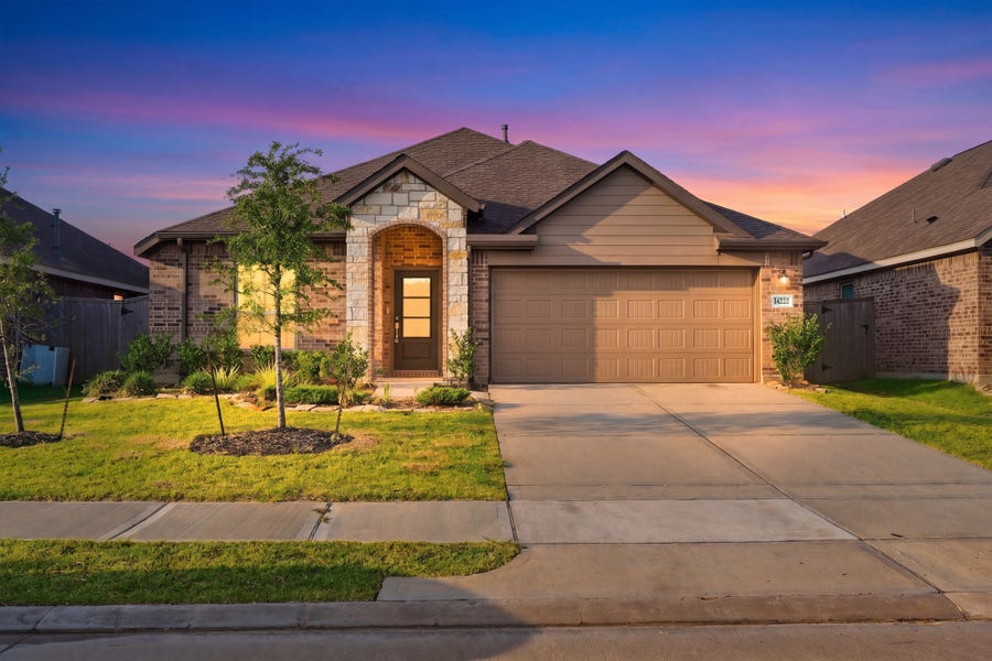 Property photo for 14222 Overbrook Willow Way, Rosharon, TX
