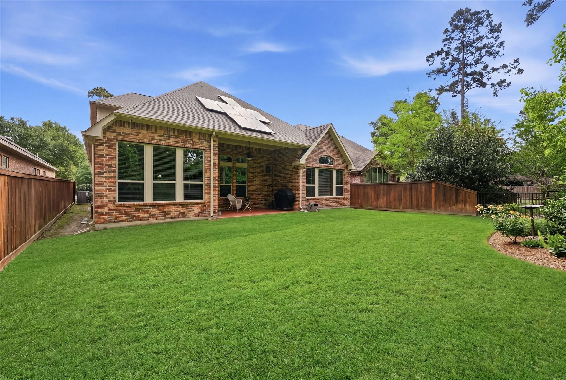 17207 Rainier Creek Drive, Humble, TX 77346 Covered Patio & Private Backyard with lots of green-space