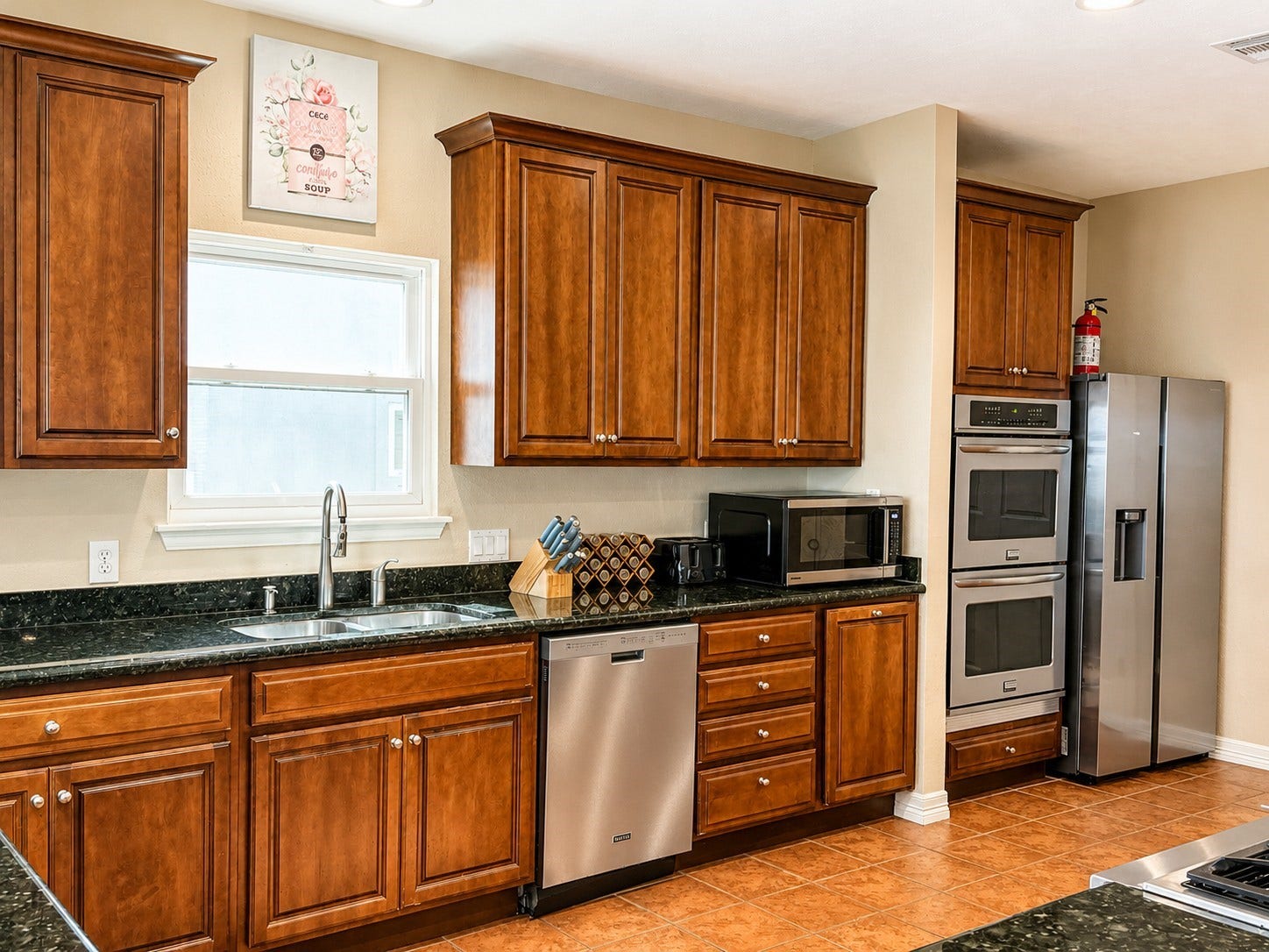 1813 Avenue A, Dickinson, TX 77539 1813 Avenue A, Dickinson, TX 77539