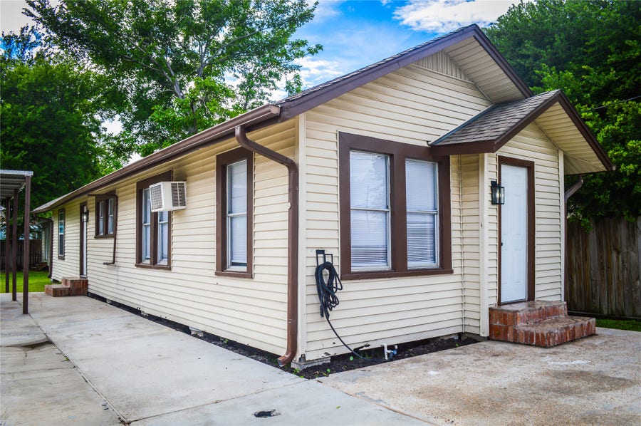 Property photo for 12511 Crosby Lynchburg Road, Crosby, TX