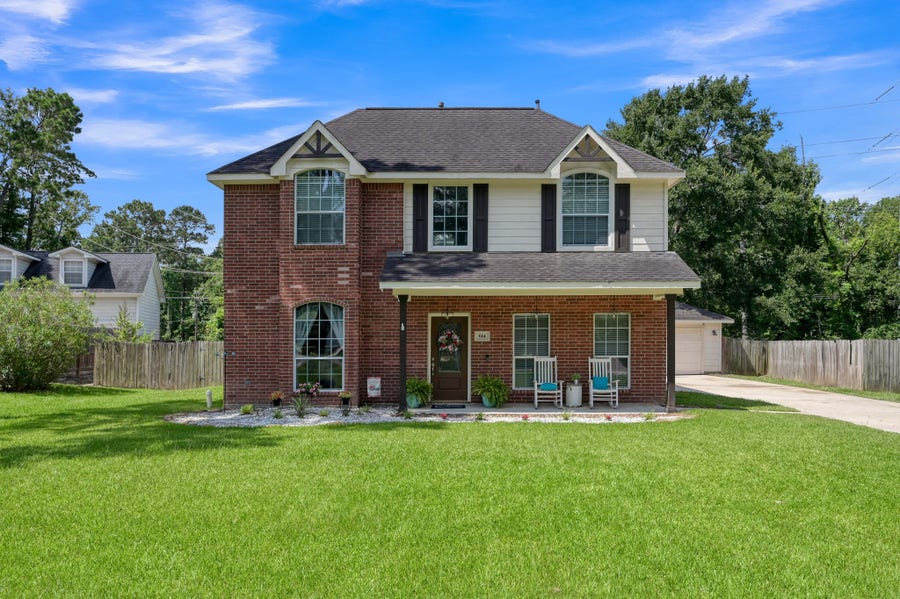 Property photo for 614 Spring Forest Drive, Conroe, TX