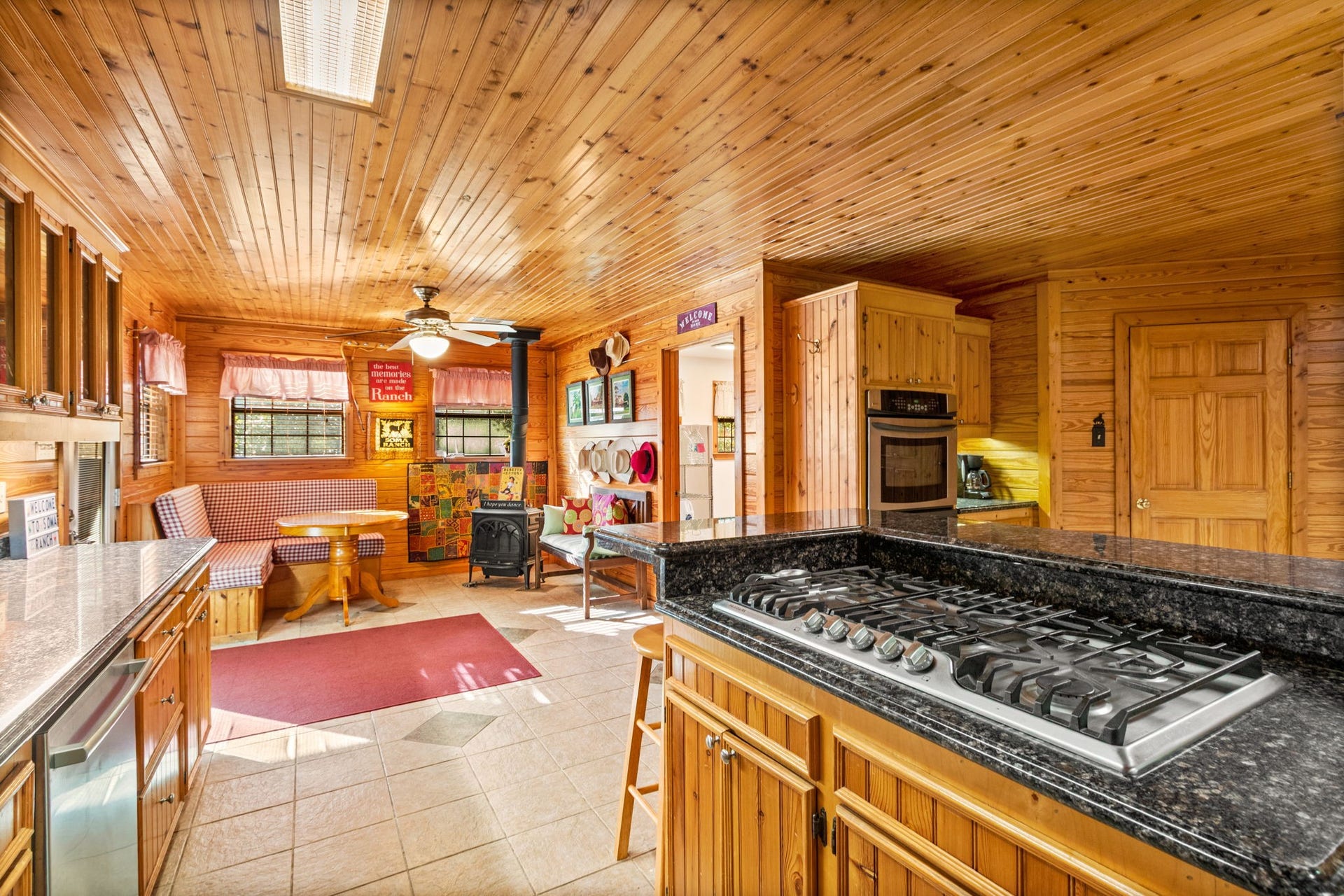 10176 Pooles Road, Montgomery, TX 77356 10176 Pooles Road, Montgomery, TX 77356