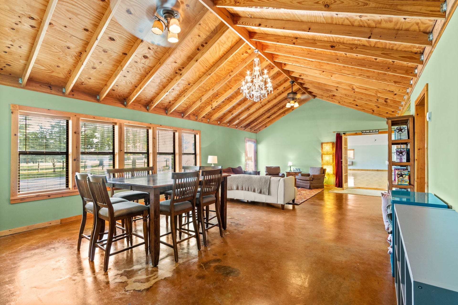 10176 Pooles Road, Montgomery, TX 77356 10176 Pooles Road, Montgomery, TX 77356