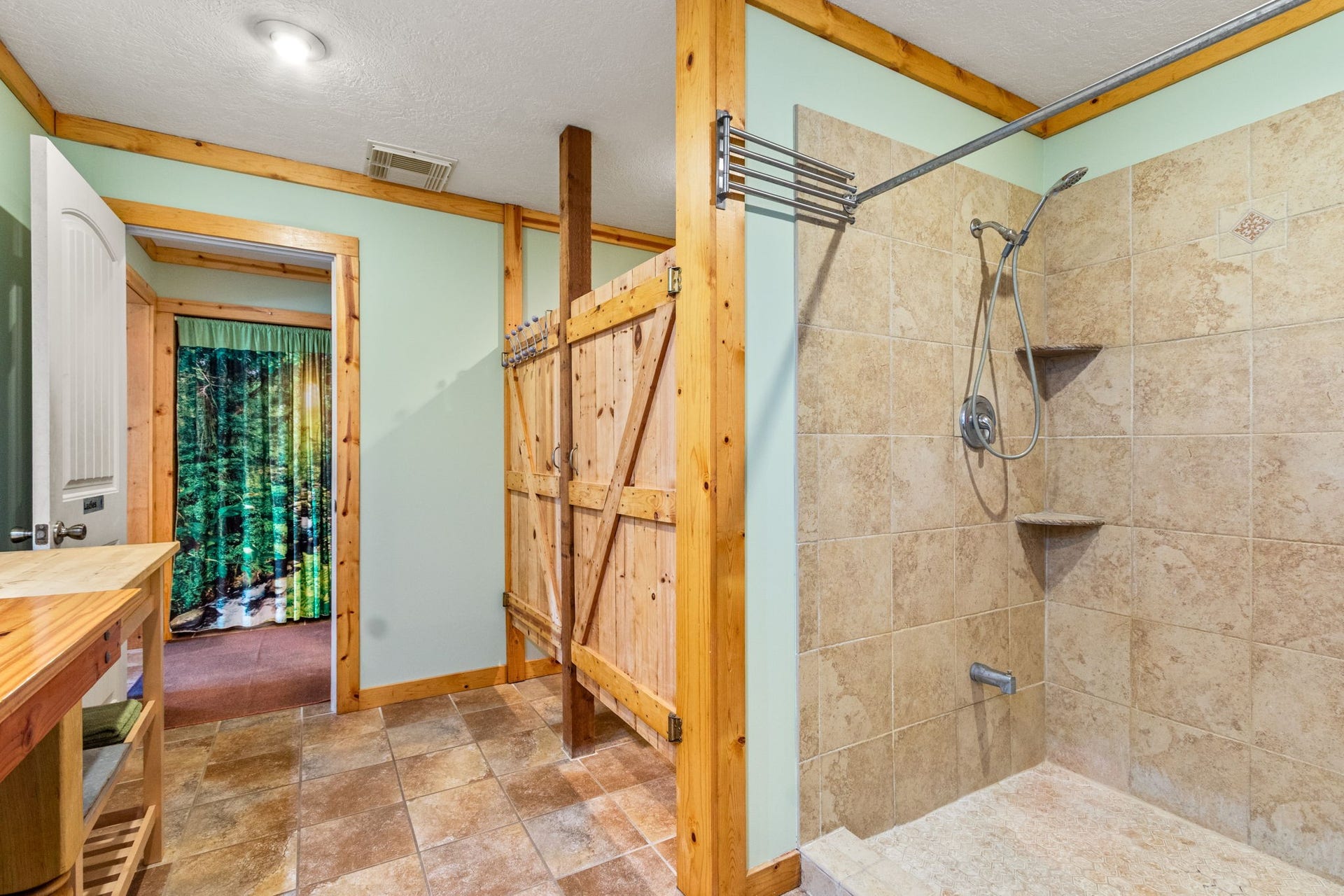 10176 Pooles Road, Montgomery, TX 77356 10176 Pooles Road, Montgomery, TX 77356