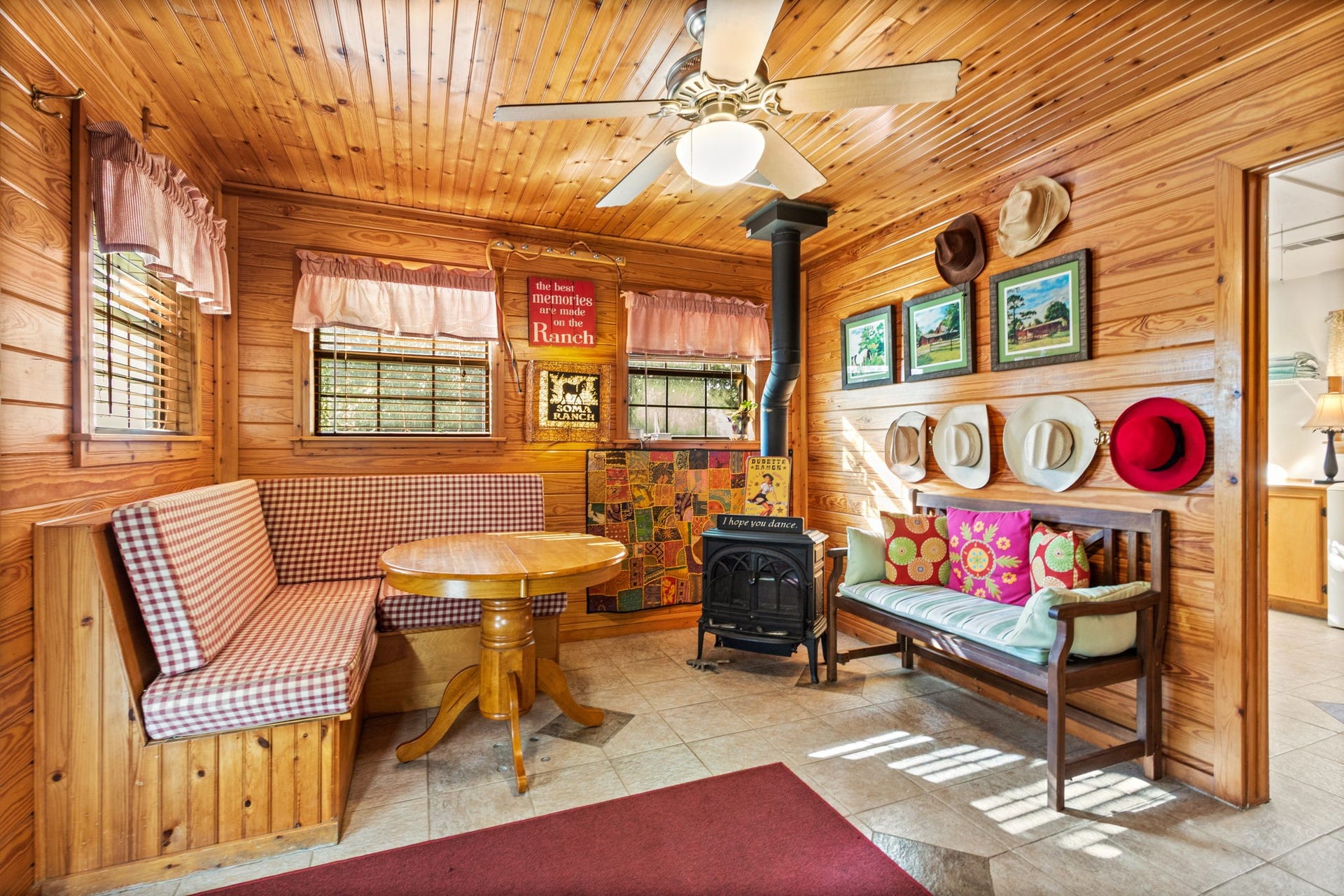 10176 Pooles Road, Montgomery, TX 77356 10176 Pooles Road, Montgomery, TX 77356
