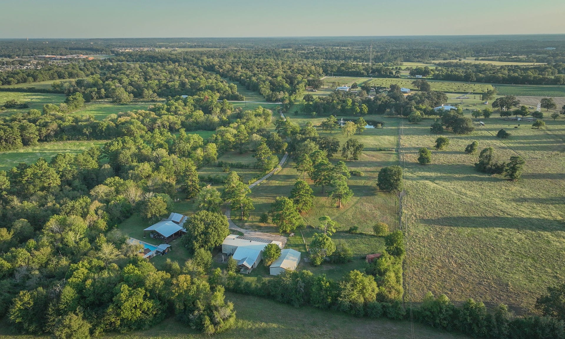 10176 Pooles Road, Montgomery, TX 77356 10176 Pooles Road, Montgomery, TX 77356