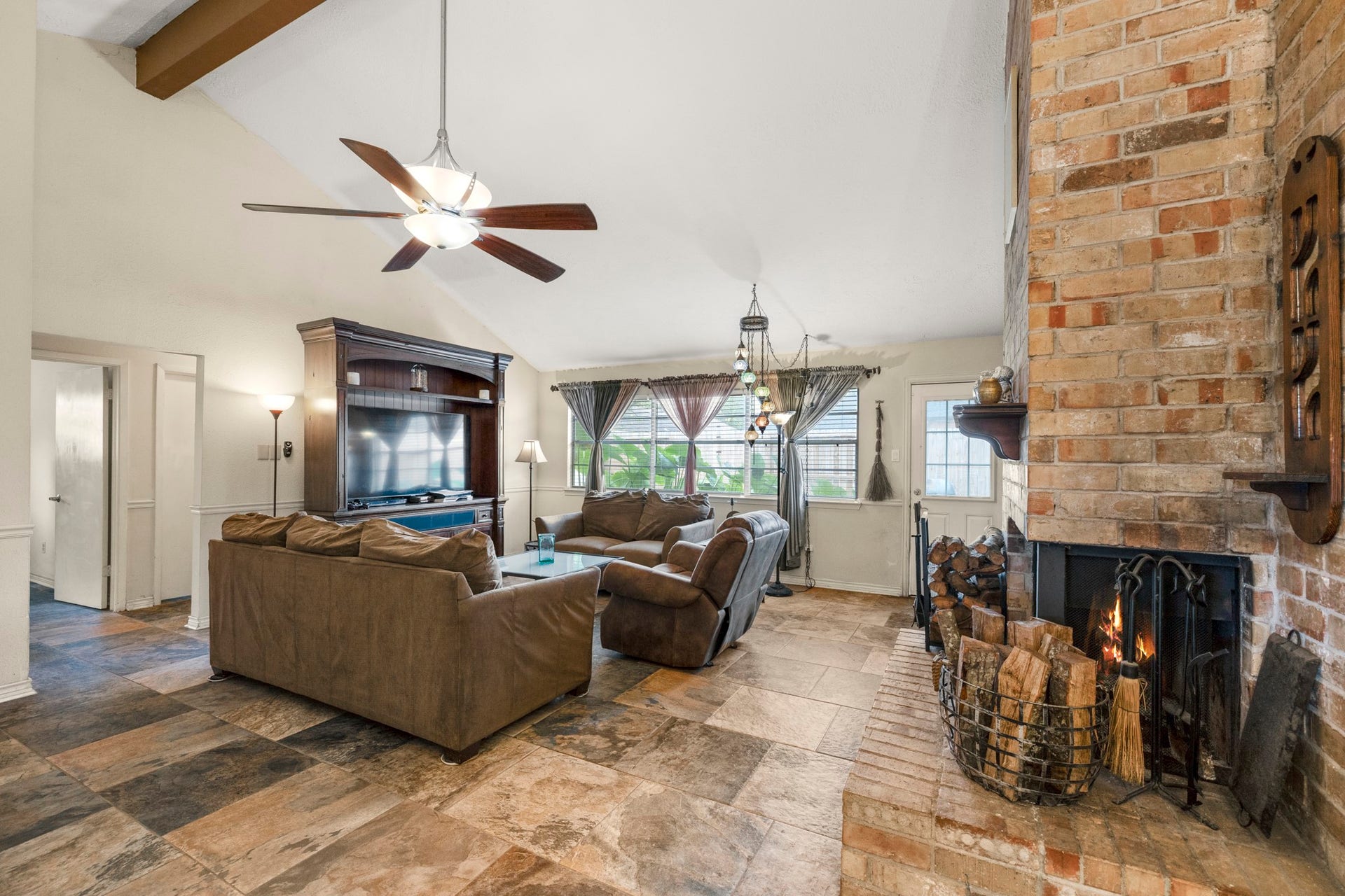 6503 Fallengate Drive, Spring, TX 77373 6503 Fallengate Drive, Spring, TX 77373