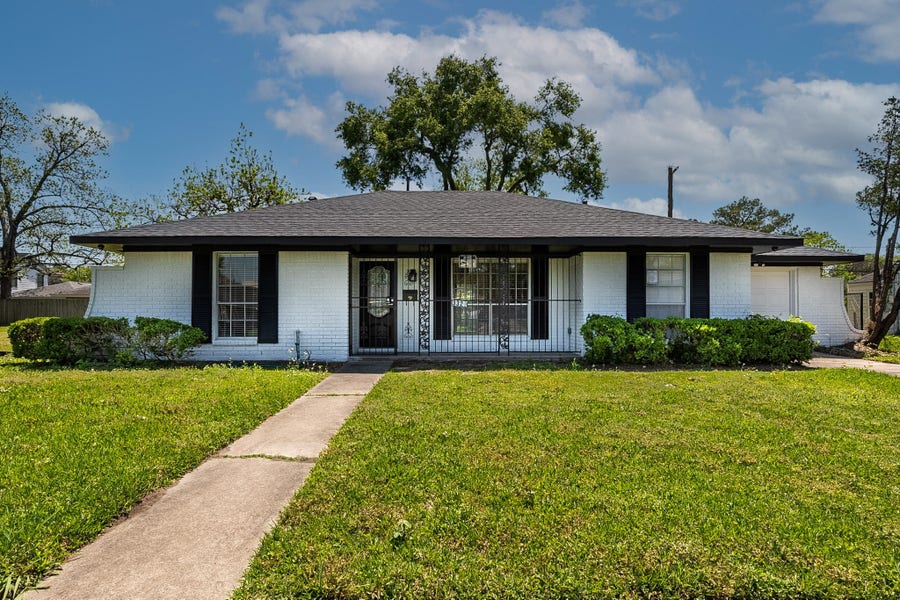 Property photo for 3320 Wentworth Street, Houston, TX