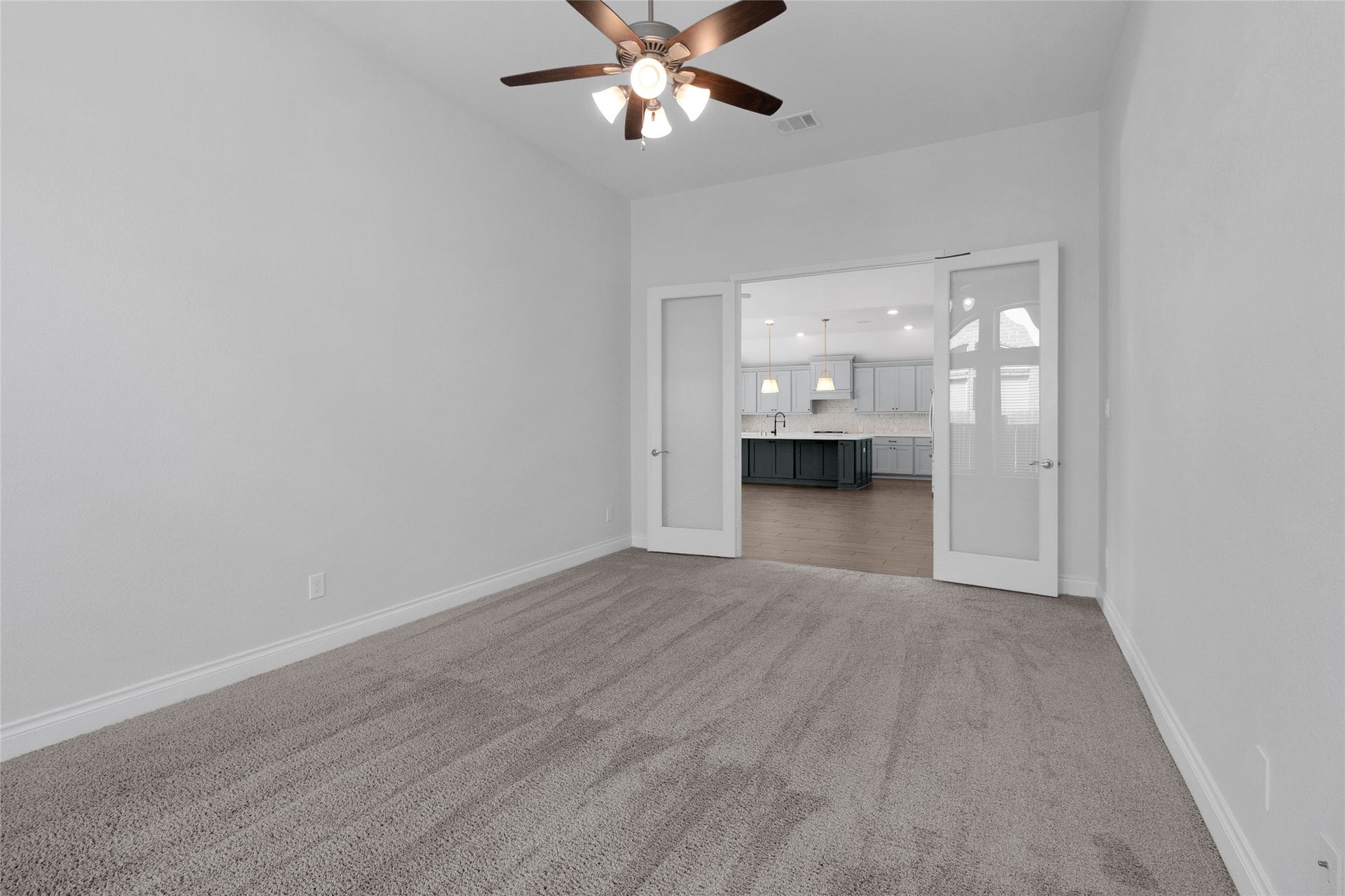 13610 Thunder Stone Ln, Pearland, TX 77584 13610 Thunder Stone Ln, Pearland, TX 77584