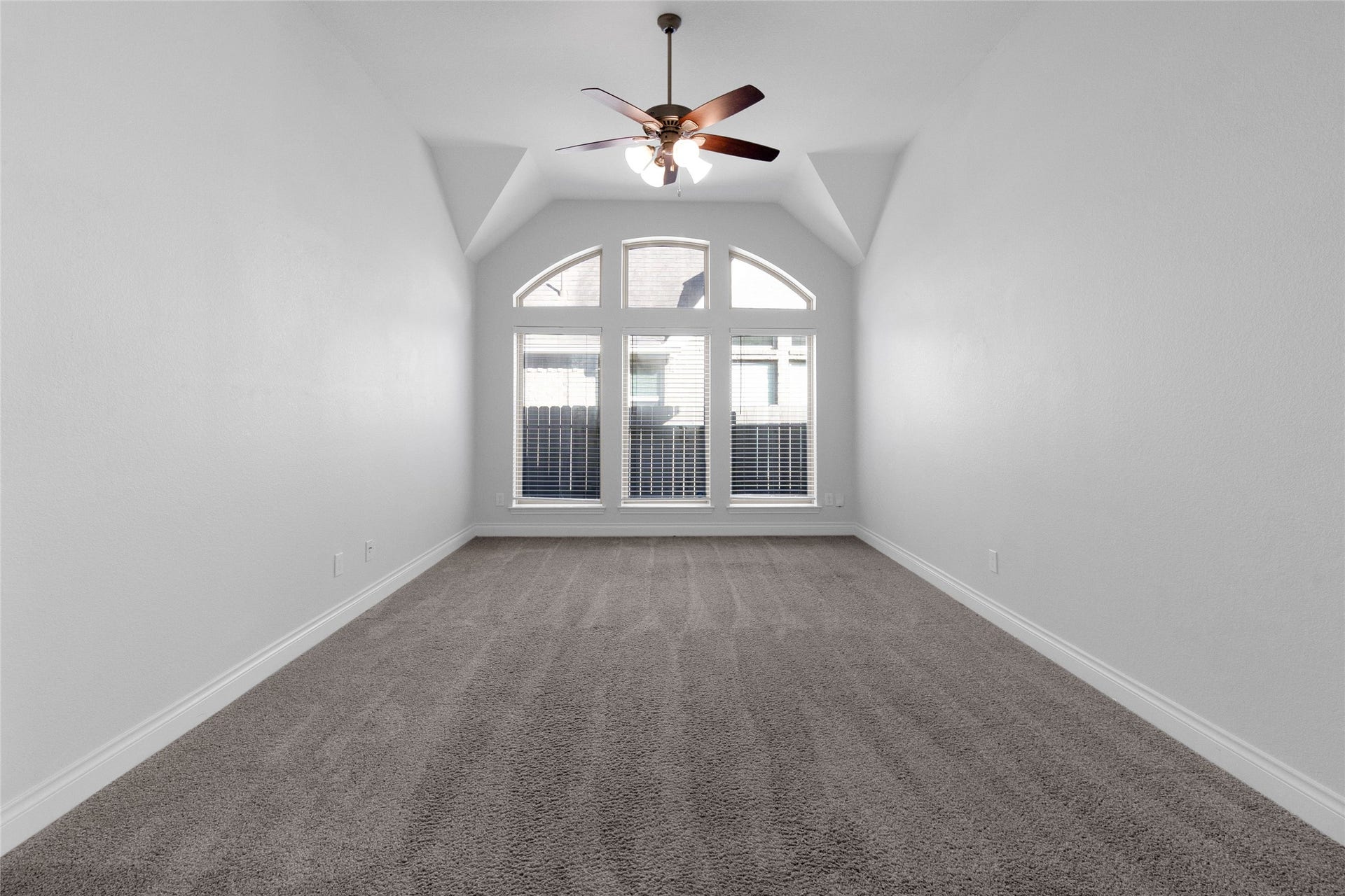 13610 Thunder Stone Ln, Pearland, TX 77584 13610 Thunder Stone Ln, Pearland, TX 77584