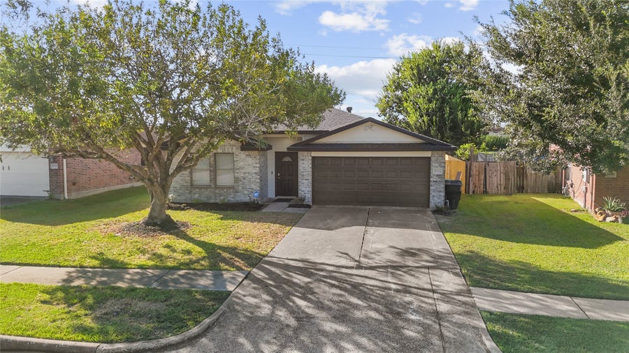 Property photo for 16614 W Ripple Ridge Drive, Houston, TX