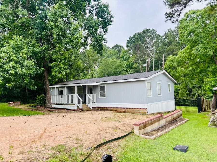 Property photo for 14447 W Lee Shore Drive, Willis, TX