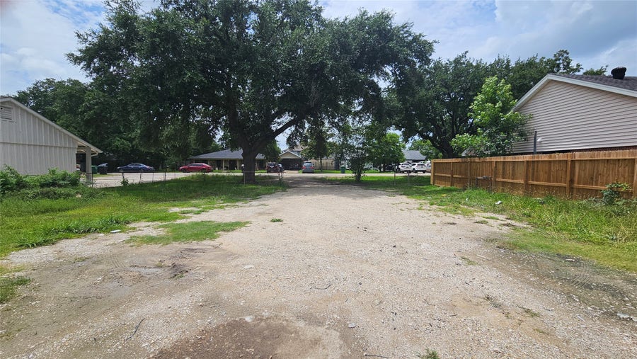 Property photo for 0 Universal Drive, Houston, TX