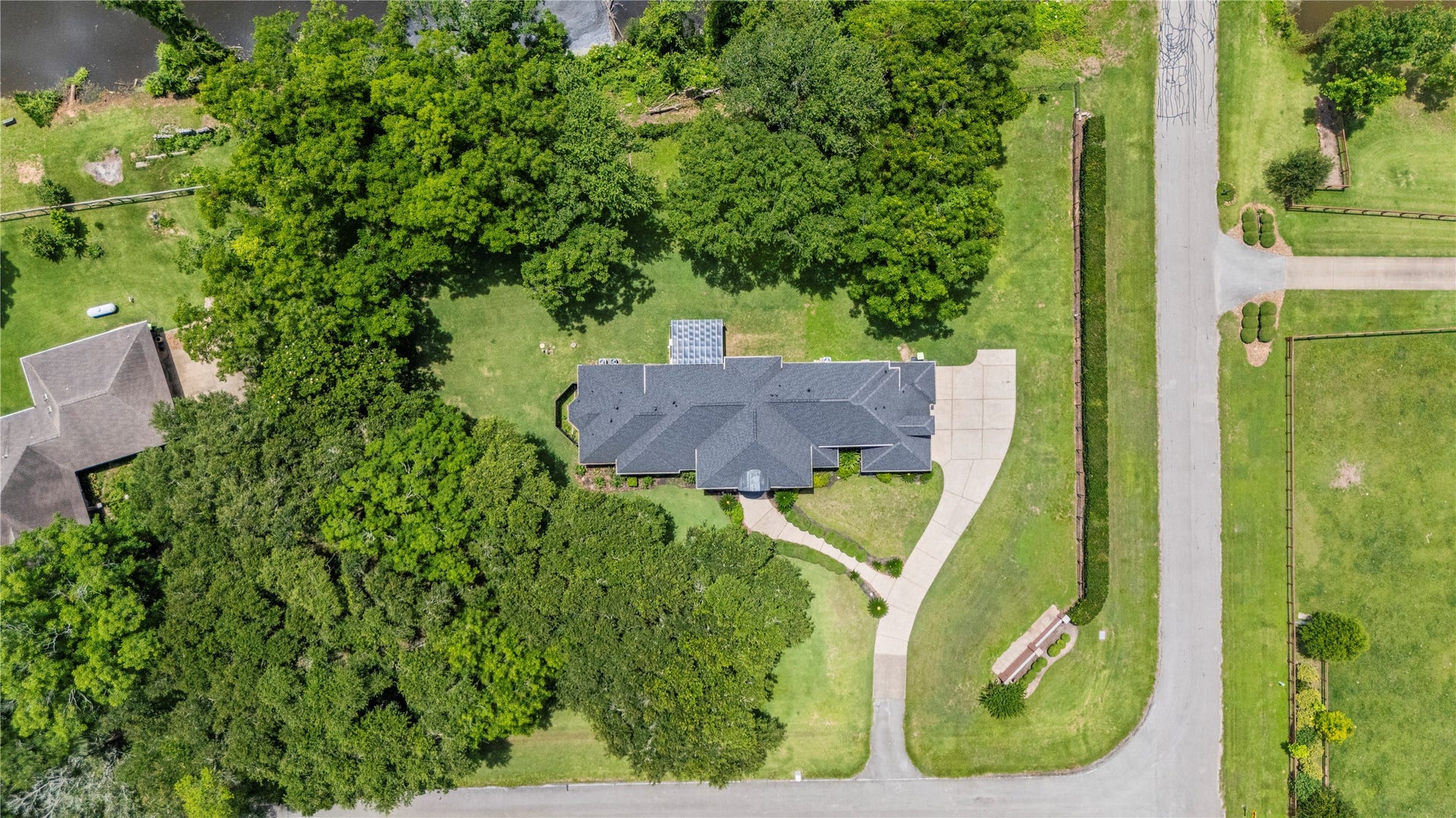 23 Westpoint Drive, Missouri City, TX 77459 23 Westpoint Drive, Missouri City, TX 77459