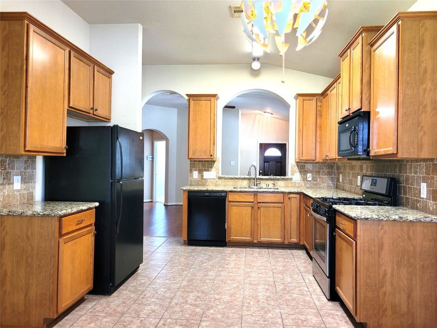 Property photo for 6042 Starbrook Creek Drive, Katy, TX