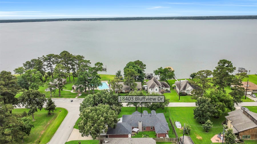 Property photo for 18403 Bluffview Drive, Crosby, TX