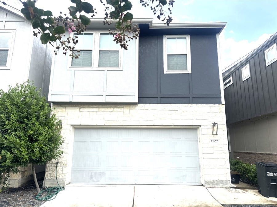 Property photo for 1902 La Magnolia Drive, Houston, TX