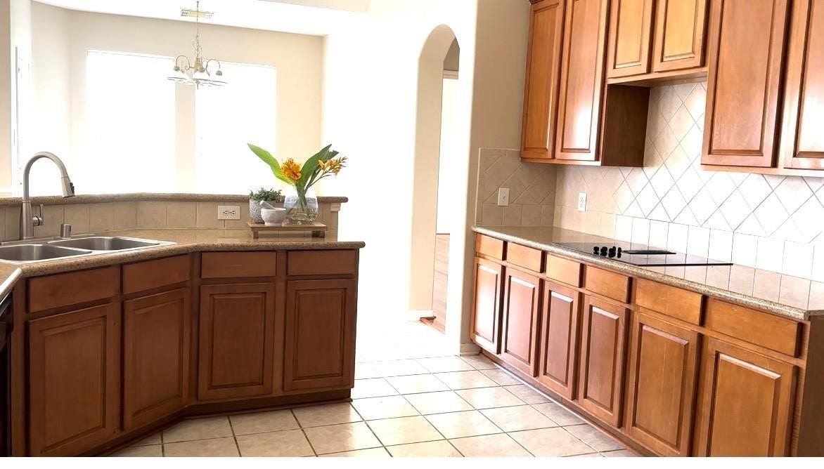 6811 Sable River Court, Missouri City, TX 77459 6811 Sable River Court, Missouri City, TX 77459