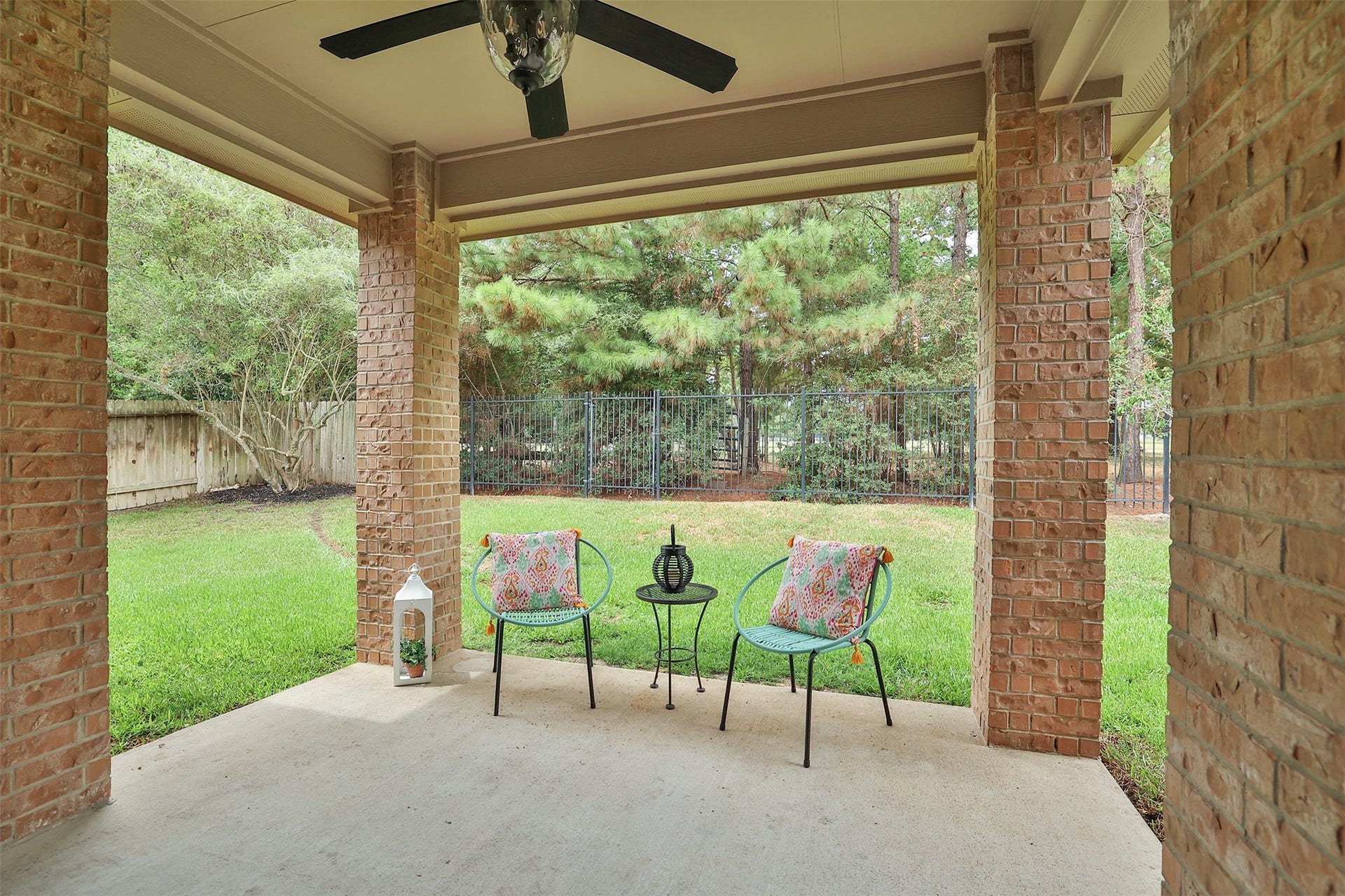 10722 Sir Alex Drive, Tomball, TX 77375 10722 Sir Alex Drive, Tomball, TX 77375