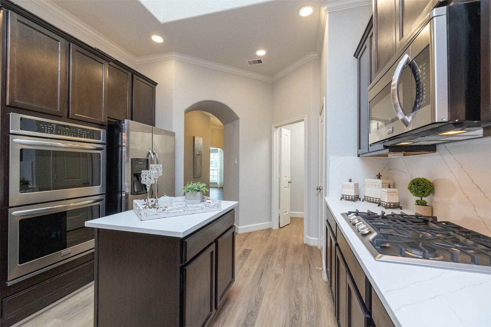 10722 Sir Alex Drive, Tomball, TX 77375 10722 Sir Alex Drive, Tomball, TX 77375