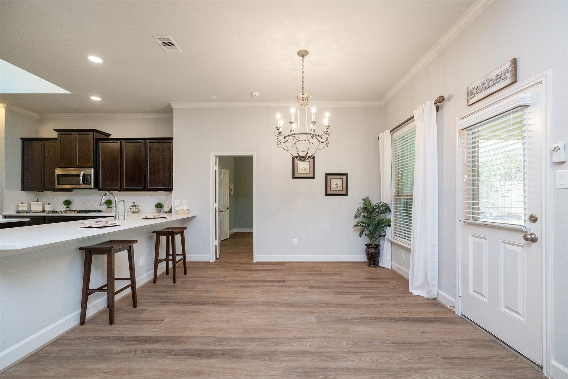 10722 Sir Alex Drive, Tomball, TX 77375 10722 Sir Alex Drive, Tomball, TX 77375