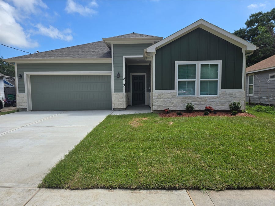 Property photo for 213 Adoue Avenue, Baytown, TX