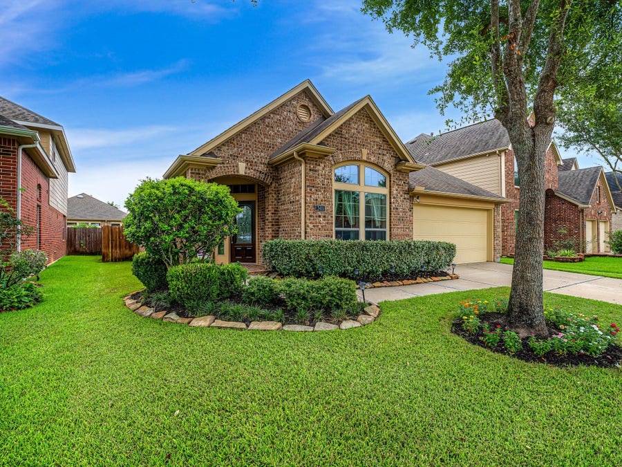 Property photo for 13415 Mesquite Stone Lane, Richmond, TX