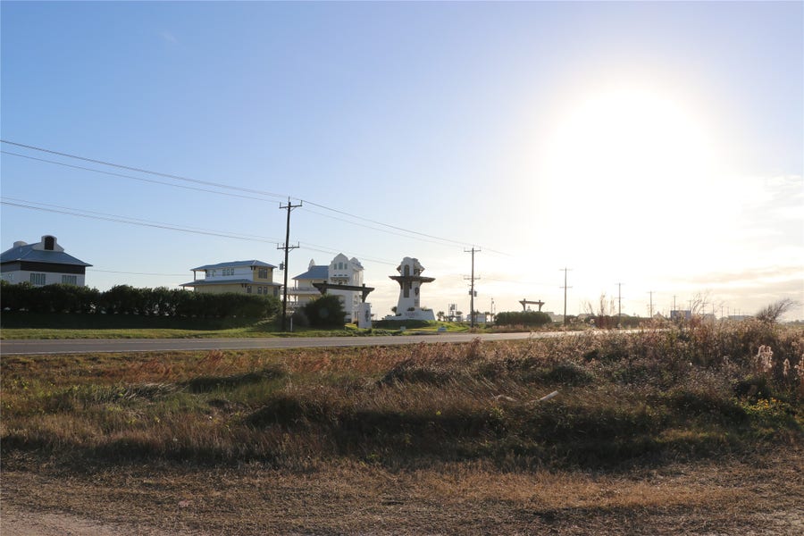 Property photo for 201 Tx State HWY 87, Gilchrist, TX
